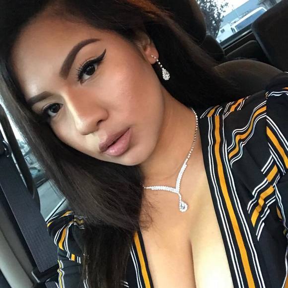 Meet your Posher, Angel - Picture 2 of 2